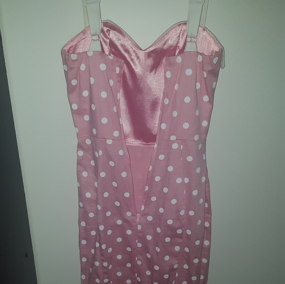 Deadly dames pink and white dress - Picture 3 of 10